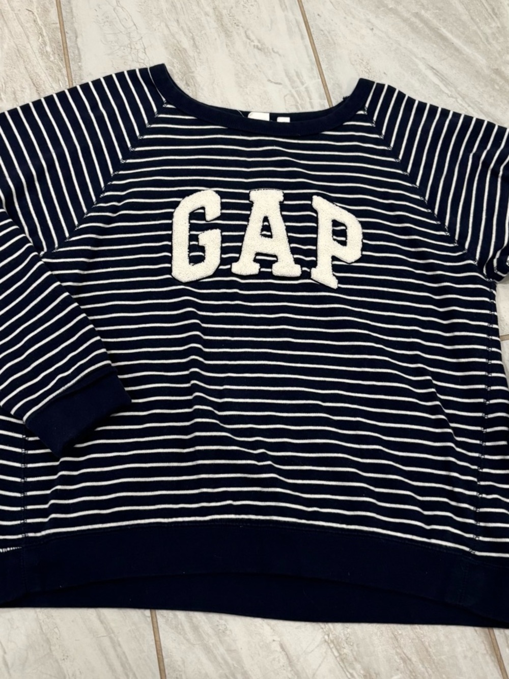 Gap Pullover Sweatshirt Top Size Medium Blue & White Striped
